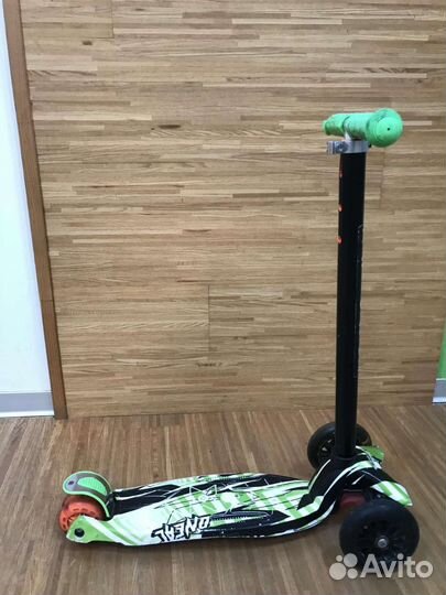 Самокат для детей от 1,5 лет