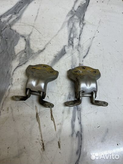 Петли двери шевроле лачети