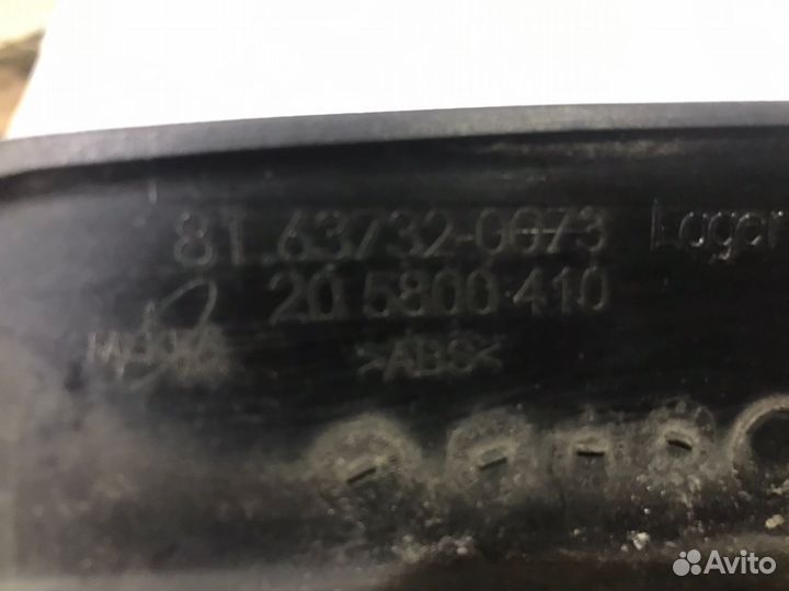 81637320073 Крышка кронштейна зеркала левая