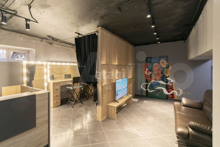 Продам помещение свободного назначения, 347.1 м²