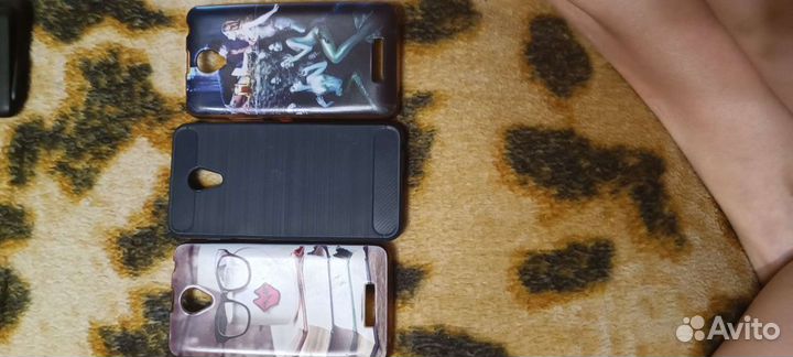 Аксессуары для телефонов