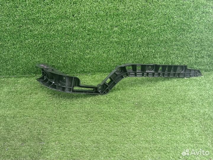 Кронштейн крепления бампера задний левый Volkswage