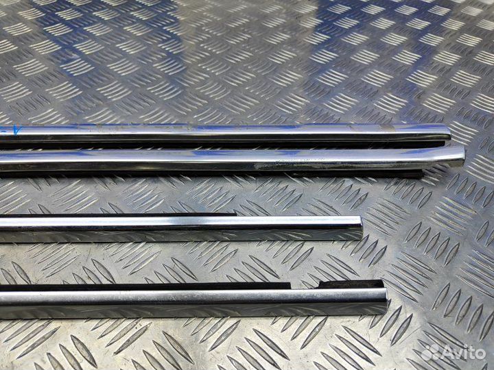 Молдинг стекла двери Volkswagen Touareg 3.6 BHK