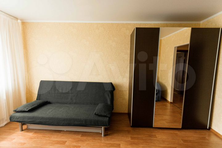 2-к. квартира, 70 м², 4/9 эт.