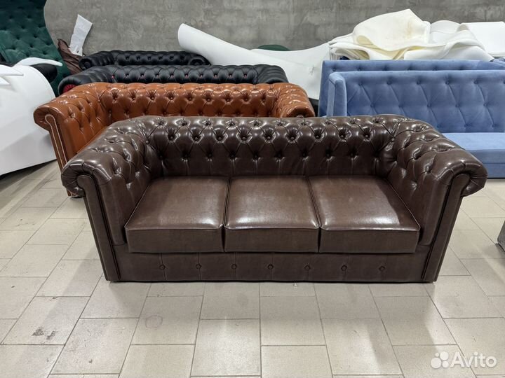 Классический диван Честер в кальянную 029