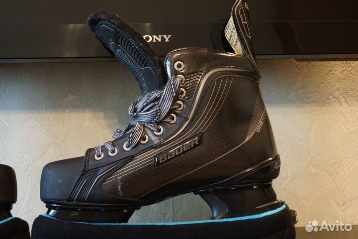 Коньки Bauer Supreme ONE100 LE