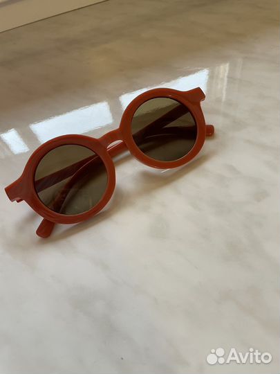 Детские солнцезащитные очки