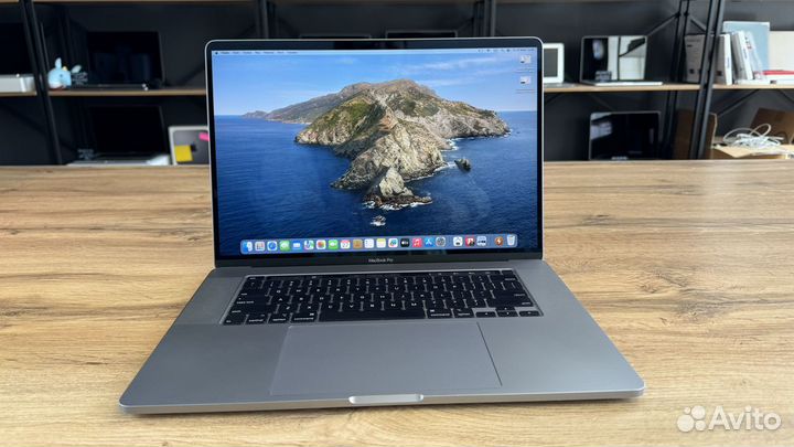 Великолепный MacBook Pro 16 2019 i9 64 gb