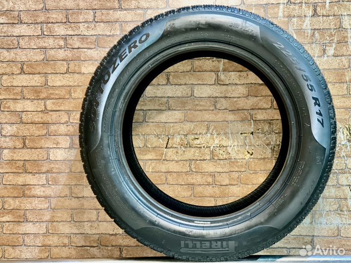 Pirelli Winter Sottozero 210 Serie II 225/55 R17 97H