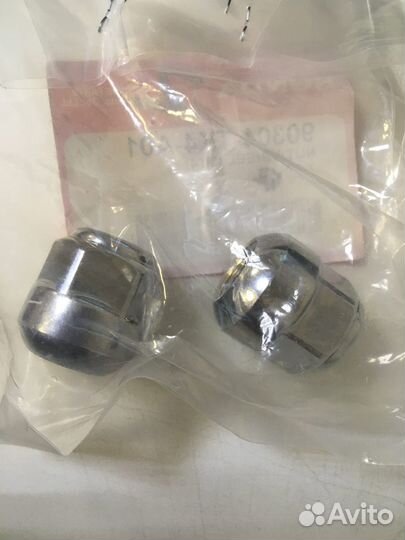 Гайка колесная Honda Pilot