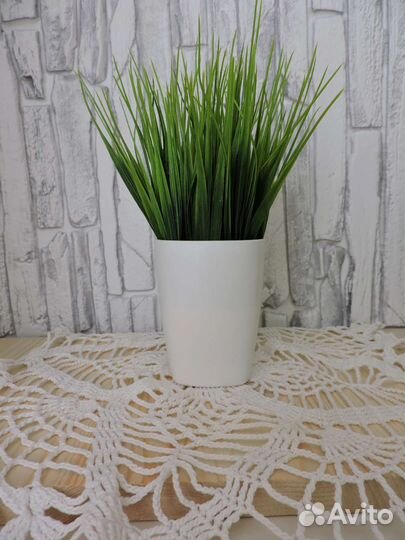 Искусственная трава осока в горшочке