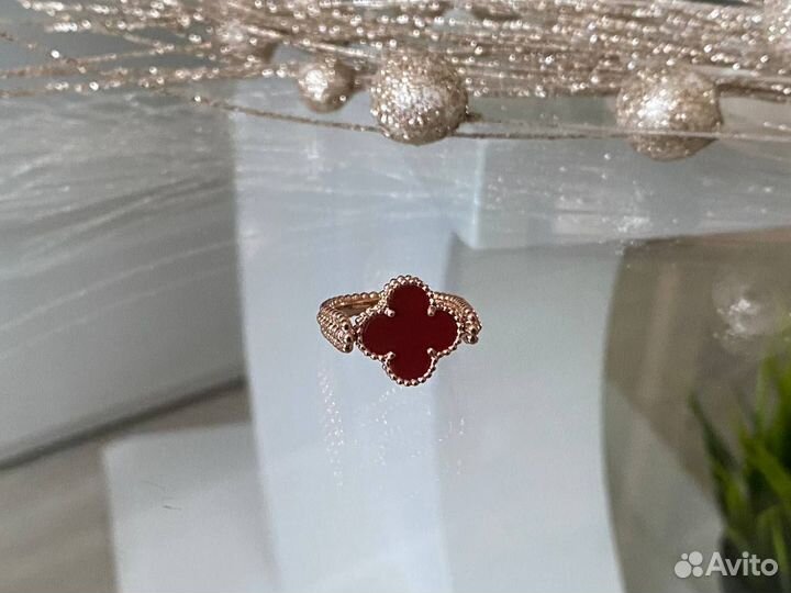 Van Cleef кольцо реверсивное