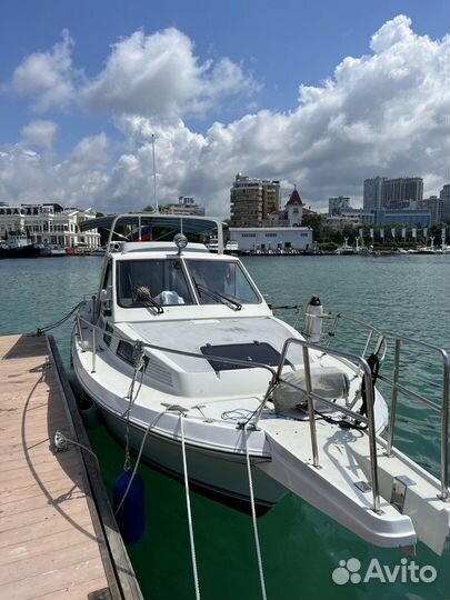 Катер Ямаха FR 27