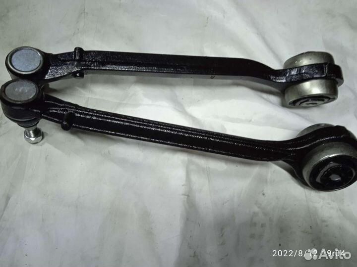 Рычаги перед chrysler 300C