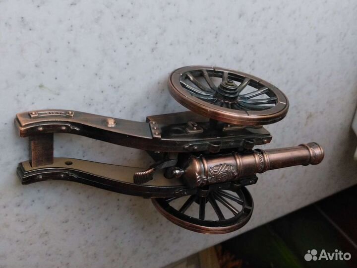 Сувенирные зажигалки