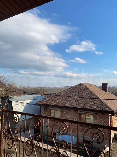 Коттедж 290 м² на участке 5 сот.