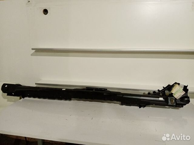 4B0809755B Усилитель левого порога Audi A6 97-04