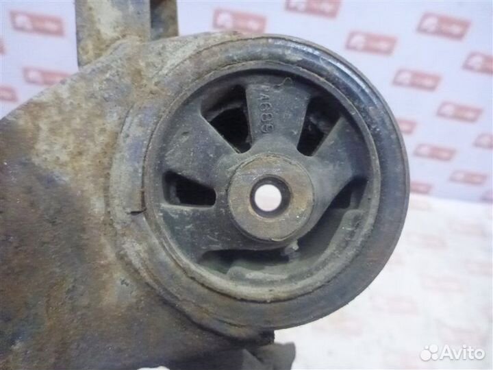 Подушка двигателя Mazda Xedos 6 седан 2.0 1994