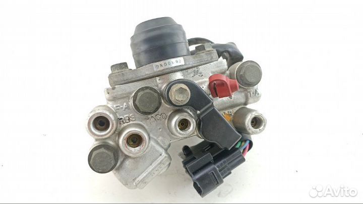 Регулятор тормозных усилий Lexus Gs300 JZS147