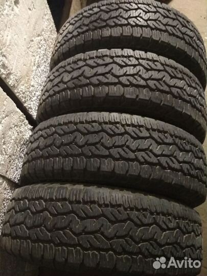 Matador MP 72 Izzarda A/T 2 215/65 R16