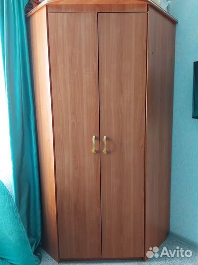 Продам шкаф для одежды