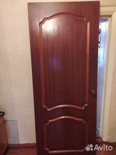 Дверь деревянная бу