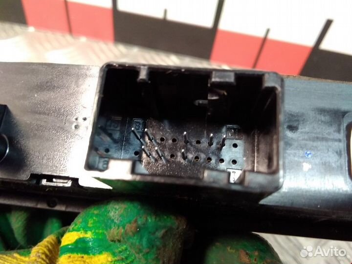 Кнопка аварийной сигнализации Fiat Punto 2 рест