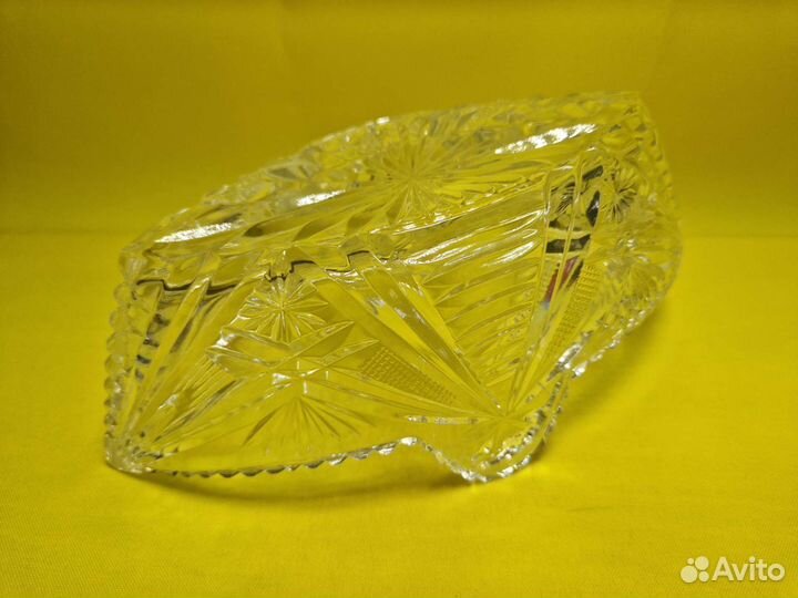 К.974 Конфетница Хрусталь