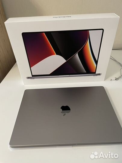 Macbook Pro m1 pro 16 Gb / 512 Gb