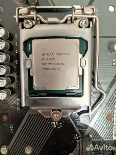 Процессор intel Core i3 9100F