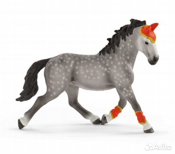 Фигурки лошадей Schleich(чит описание)