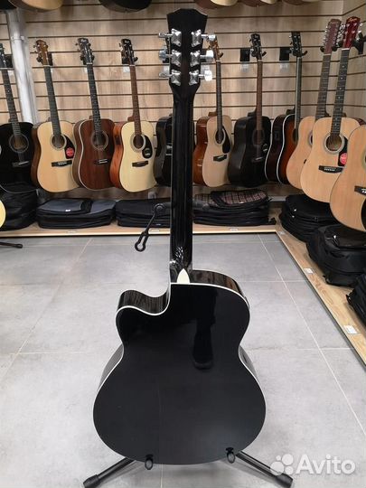 Электро-акустическая гитара Elitaro E4050EQ BK