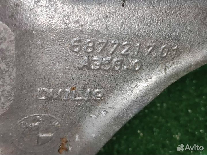 Кулак задний левый Bmw X6 F16