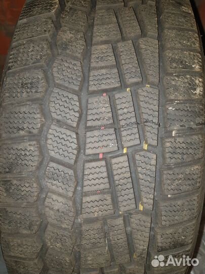 Viatti Brina 215/50 R17