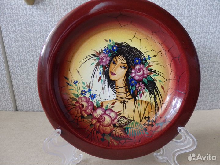 Панно круглое. Фаянс. Ф-16 см. 