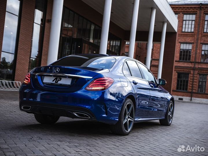 Аренда автомобиля Mercedes C класс без водителя