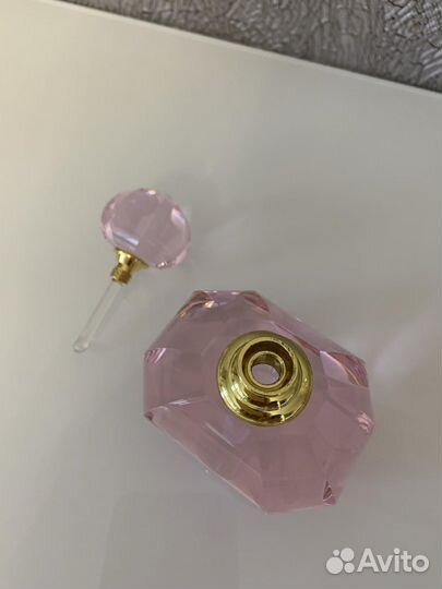 Декоративный флакон для духов