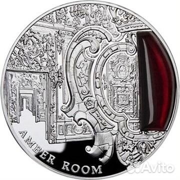 Монета Янтарная комната вставка янтаря Ниуэ 2012г