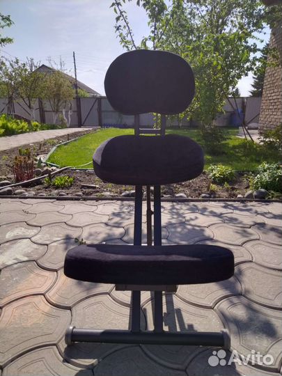 Ортопедический стул для школьника