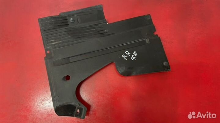 Защита днища кузова задняя правая Audi A6 C6 BDW