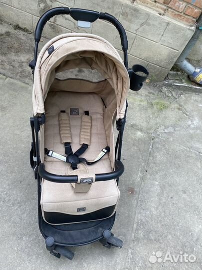 Коляска прогулочная