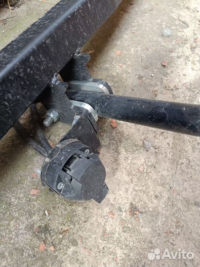 Фаркоп на toyota fielder