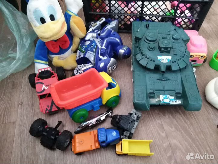 Детские игрушки