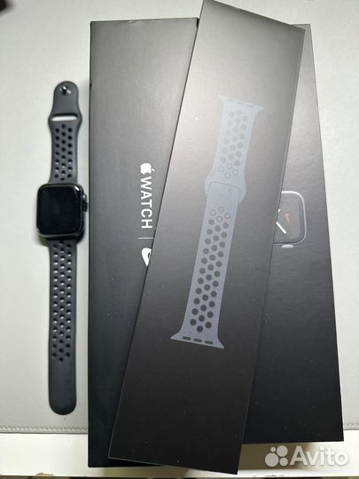 Apple Watch Nike 5 44 MM