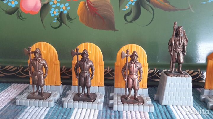 Гвардейцы Ватикана 6 шт. (киндер сюрприз)