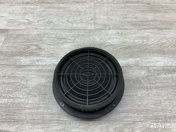 Динамик передний левый Audi A4 универсал cglc 2014