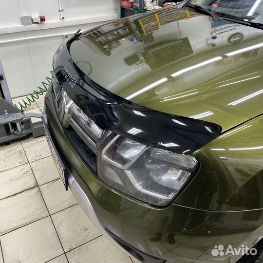 Дефлектор капота Renault Duster