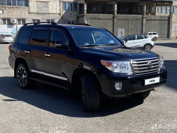 Toyota Land Cruiser, 2012