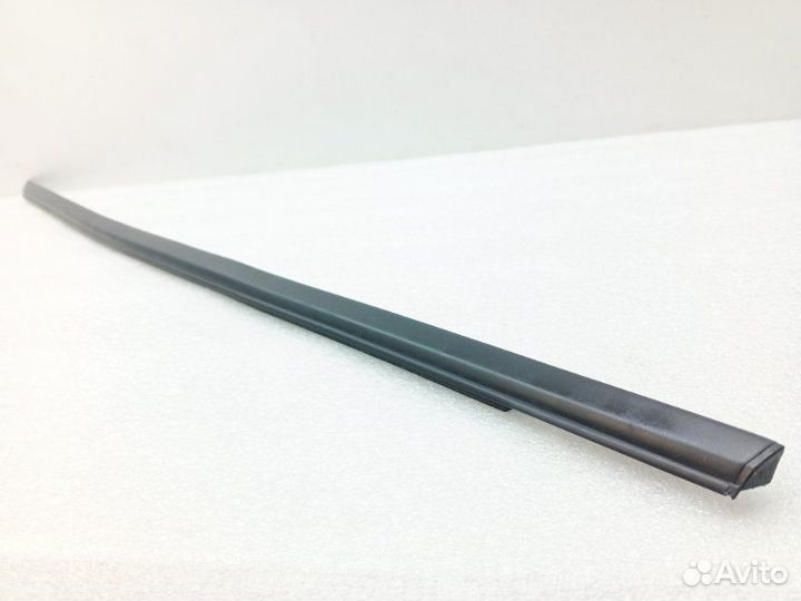 Молдинг двери задний левый Audi Q5 FY 2.0 DET 2019