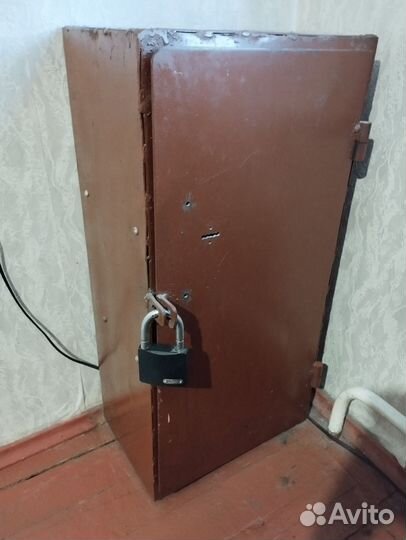 Оружейный сейф